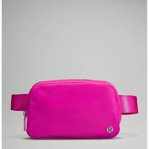 Lululemon Everywhere Belt Bag 1L